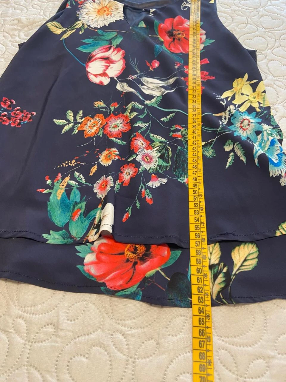 Blusa vaporosa, estampado floral, doble, con forro. Cerezas. Talla L – photo 15